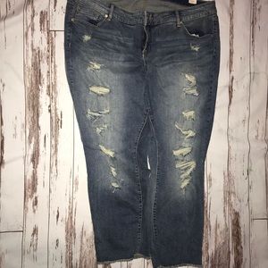 Torrid Distressed Cropped Boyfriend